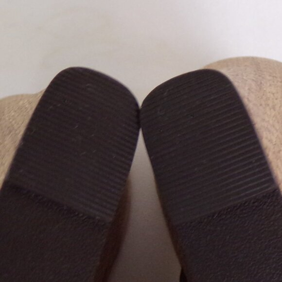 BASS CUSHION STEP size 6M ELENI brown/tan wedge-heel sandals leather uppers - Picture 16 of 16
